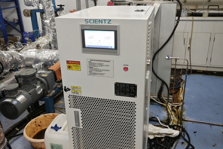 2025年制冷加熱控溫系統(tǒng)的技術(shù)如何突破？自適應(yīng)相變材料與AI算法的融合